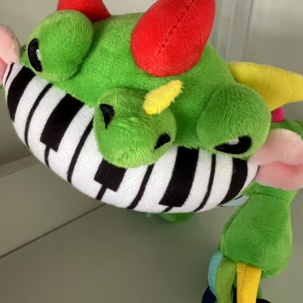 Bobby Game Piano Dinosaur Pehmolelu Nukke