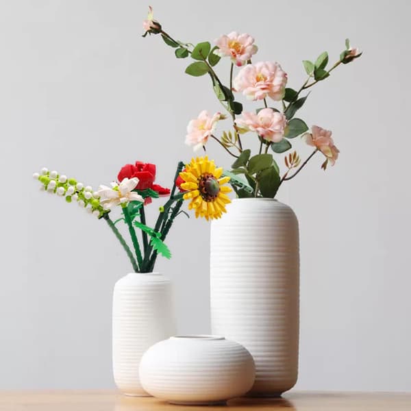 Kunstig blomsterbuket, (uden vase, ca. 1657 mursten) Mini