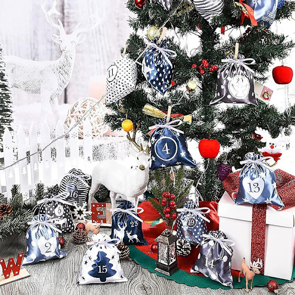 Julepynt 2024 Adventskalender 24 Stykker Gaveposer DIY Papir Klistremerker Trepynt Jul grey