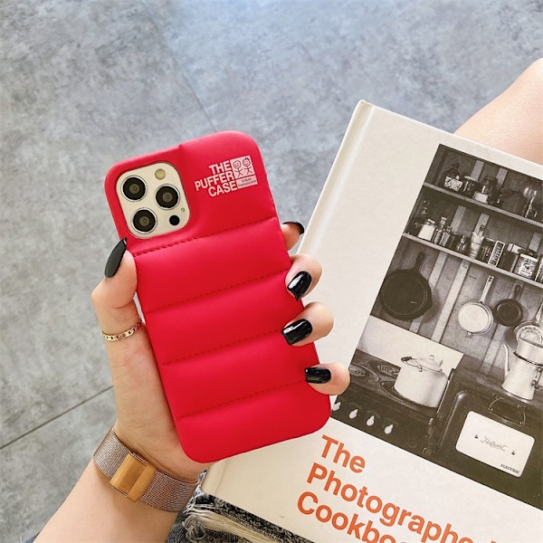 Lämplig för Apple 16 pro mobiltelefonfodral imitationsläder fyllt bomull anti-fall skyddsfodral red