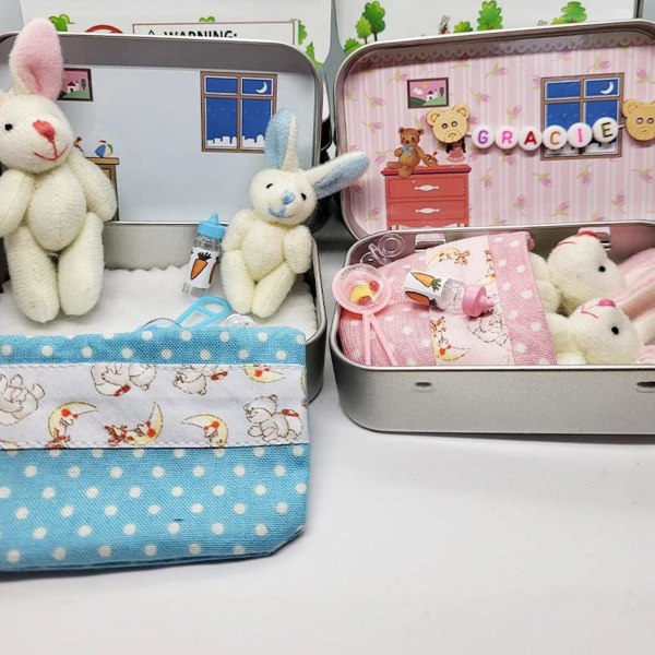 Taskuinen pieni jänis peltilaatikossa täytetty nukke pehmolelu pääsiäispupu lapsille lahja Pink