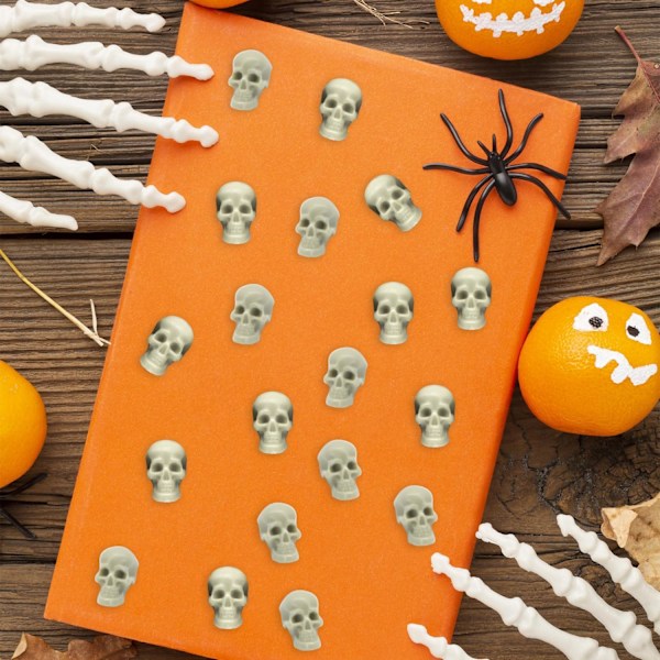50 st Mini Plast Dödskallar för Halloween Dekorationer, Skelett Dödskallar Bordsdekorationer Halloween Inomhus Dekor