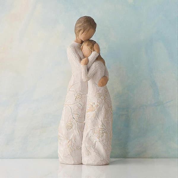 Willow Tree Nær mig, Udtrykker kærlige forhold mellem mor og datter, Skulptureret håndmalet figur 1pcs