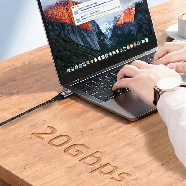 Holdbart USB4-kabel 2 meter 20 Gbps dataoverførselskabel, 100W opladerkabel USB C til USB C PD100w opladerkabel Middle Turn
