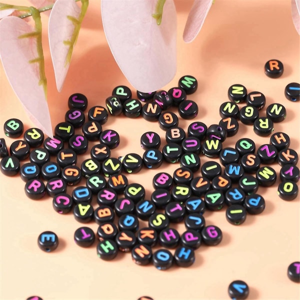 1000 stk svarte blandede runde akryl alfabetperler 4x7 mm fargerike bokstavperler for smykkelaging black  multicolor