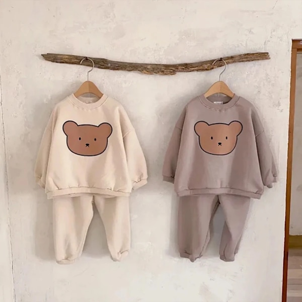 Babykläderset för pojkar med tecknad björn, bomulls-tröja och byxor, 2 delar, höstset beige 90cm