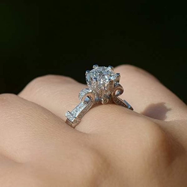 18K Hvitt Gullbelagt Krone Zirkon Ring for Kvinner Rund Form Falsk Diamant Forlovelses Løfte Brud Bryllup Ringer Sett Størrelse L1/2