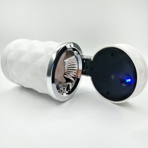 Vit bilaskkopp med LED-ljus, diamantfinish interiör, självlysande finish, stor kapacitet luftventil.