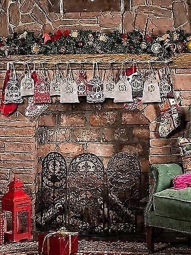 24 dagers adventskalenderposer gaver