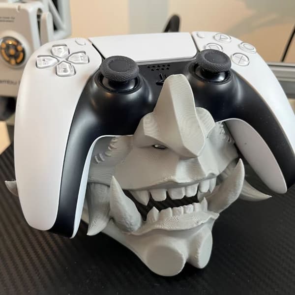 3D-printad demonkrigare Ghost Face spelkontrollställ skrivbordsförvaringsställ universalfäste displayställ