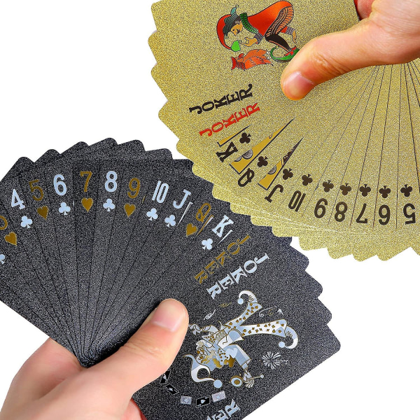 2 pokerdæk spillekort Mønstret design sort og guld folie - holdbare og fleksible vandtætte plastbelagte kort