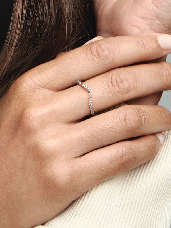 Pandora - Kimaltava Wishbone -sormus - 14k ruusukullattu Circumference: 54mm