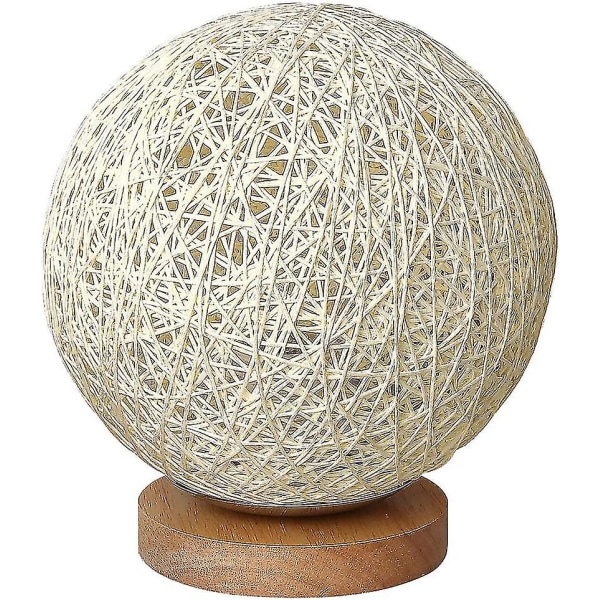 Romantisk Bordlampe i Massivt Træ Natlampe Rattan Kugle Rund Skærm Med USB Opladningsport Natlys Sepak Takraw Natlys Soveværelse Sengelampe
