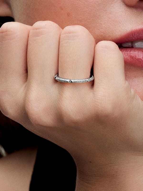 Pandora - Tekstur & Sten Ring - Sterlingsølv Circumference: 56mm