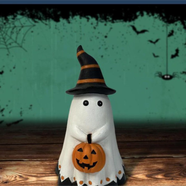 Aaveveistos, Resin Rude Ghost -hahmo, Pelottava aavekoriste, Pelottava resiniaavekoriste