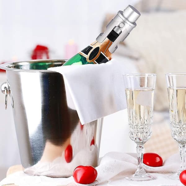 Set med 2 champagneproppar för mousserande vin med integrerad tryckpump för att hålla dina bubblor mousserande guld och silver Hy