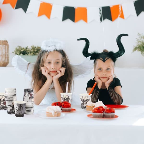 30 stk. Halloween engangskopper, 255 ml engangskopper med skelet- og kraniedesign