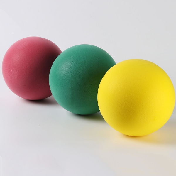 Mjuk inomhus tyst boll för barn, speciell elastisk polyuretanleksak för lek inomhus, icke-förstörande kul. Gul färg. 7,1 tum 145 g red
