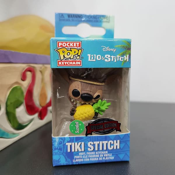 Disney 2stk/sett figurer samleobjekter Stitch og Angel nøkkelringer 4cm Stitch D