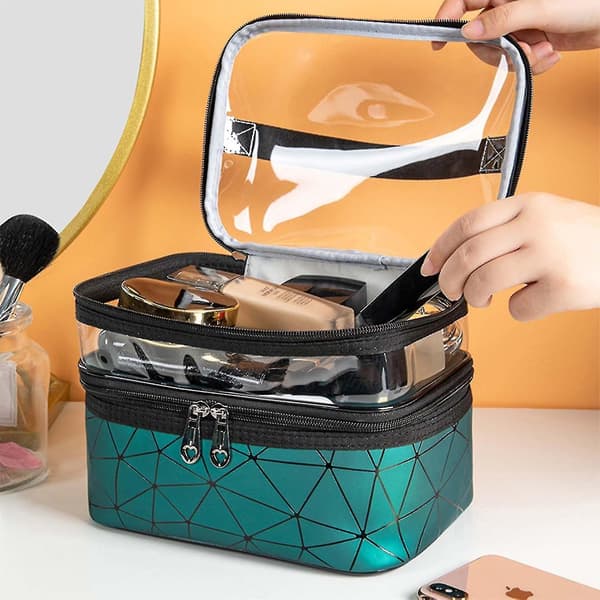 Lar Case Meikkilaukku Stora Box Izer green