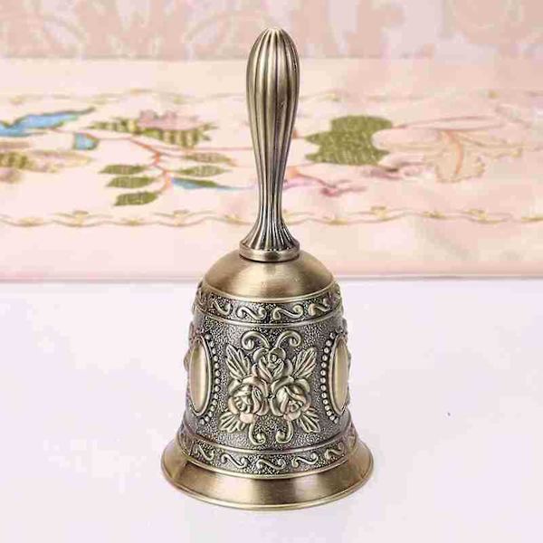 Farfi Retro Metal Tone Alloy Hand Bell Lucky Jingle Monikäyttöinen Koti Tarvike