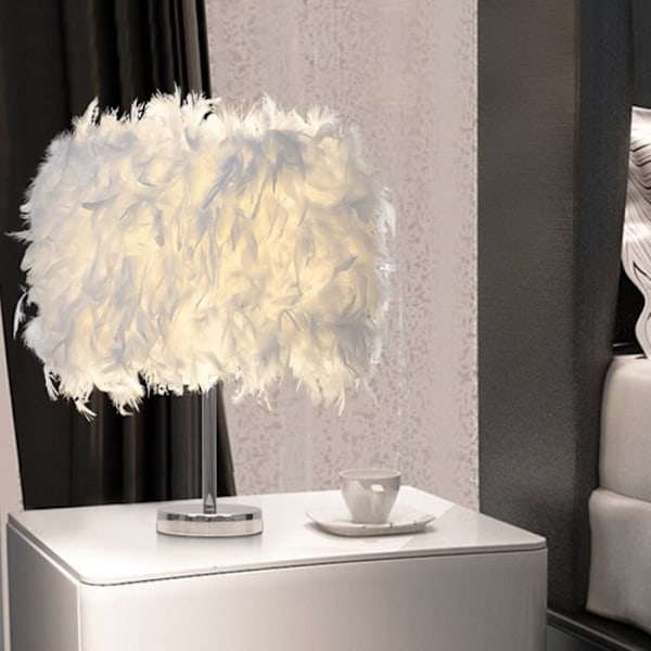 Höyhenlampu - Vintage - Valkoinen
