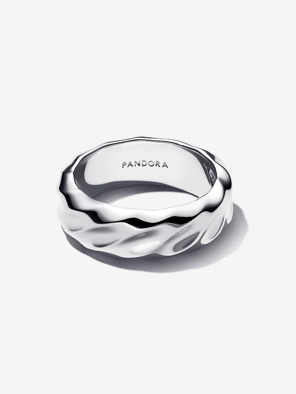 Pandora - Rippled Wide Band Ring - Sterling silver Circumference: 58mm