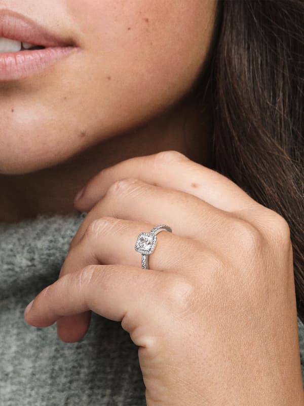 Pandora - Square Sparkle Halo -sormus - Sterlinghopea Circumference: 52mm