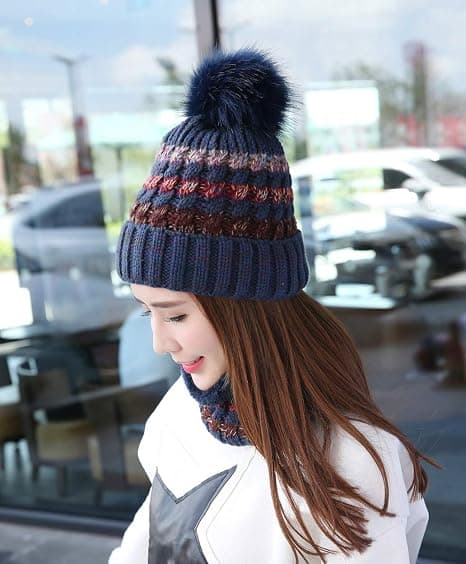 Vinterstrikket lue- og skjerfsett for kvinner, beanie med pompom Navy Blue