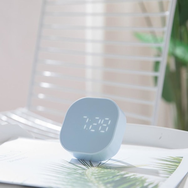 Digital väckarklocka, multifunktionell magnetisk LED-smart sensor söt väckarklocka för barn