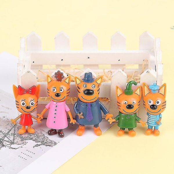 5x tre små killinger actionfigur legetøj russisk tegneserie anime mini glade katte