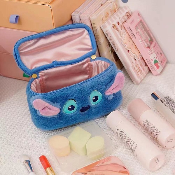 Anime Disney Stitch Makeup Bag Stor Kapacitet Kosmetika Förvaring Väska Box Bärbar Cartoon Figur Plysch Handväska Flickor Kvinna Gåvor C
