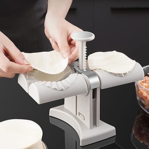 Automatisk dobbelthodet raviolimaskin for rask raviolilaging