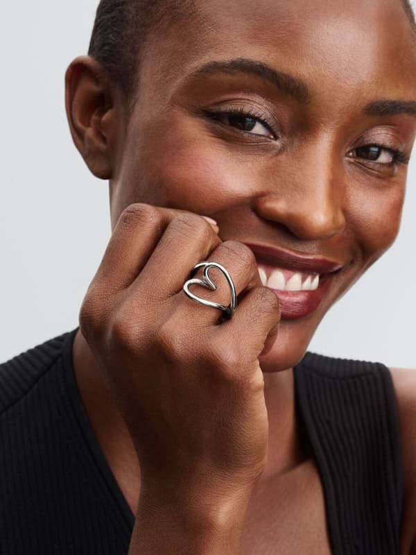 Pandora - Organiskt Formad Hjärta Ring - Sterling silver Circumference: 56mm