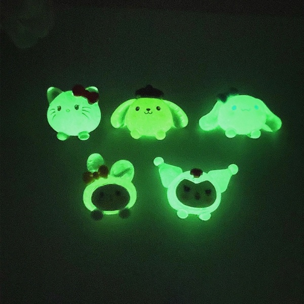 5 stk lysende Sanrio-pynt HelloKitty Kuromi Dukkehus - Perfekt