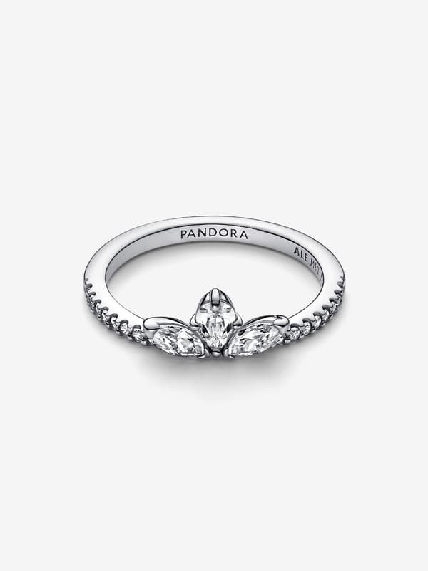 Pandora - Sparkling Herbarium Cluster -sormus - Sterlinghopea Circumference: 52mm