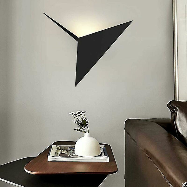 3W LED innervägglampa, kreativ triangulär form svart vägglampa varmvit modern metall
