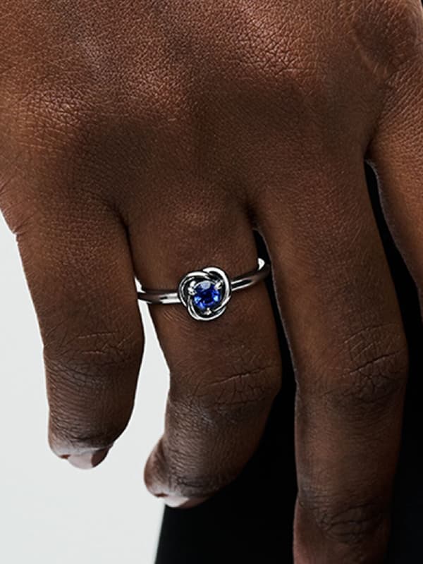 Pandora - September Birthstone Eternity Circle Ring - Sterling sølv Circumference: 52mm