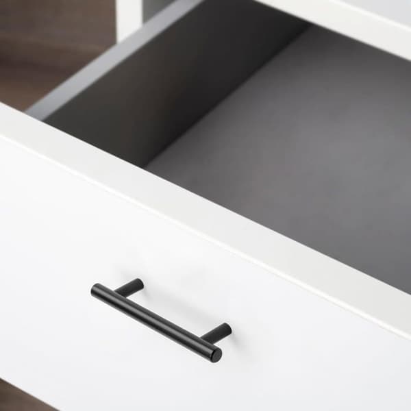 1 stk. møbelgreb, L150mm, 96mm hulafstand, 32mm højde, stål, sortmalet