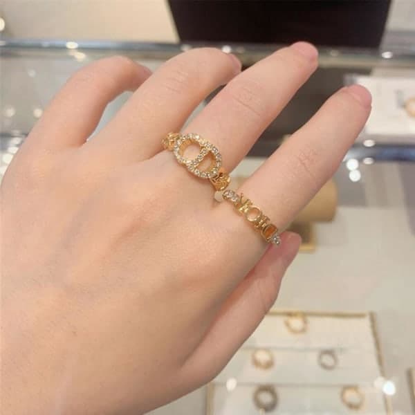 Öppen justerbar CD-bokstavslogotyp inlagd diamantutskuren ring damring ring Betterlifefg