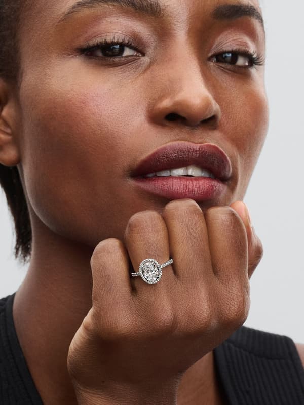 Pandora - Oval Sparkling Halo Statement Ring - Sterlingsilver Circumference: 54mm