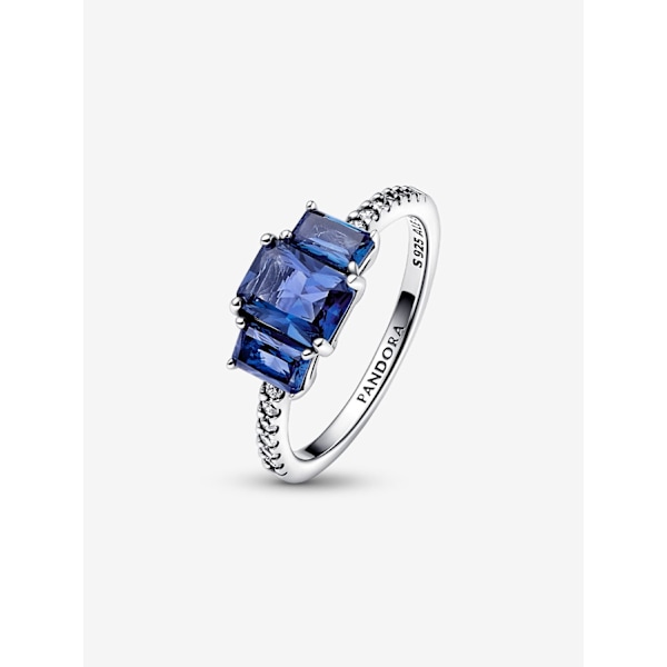 Pandora – Blå rektangulær ring med tre glitrende stener – Sterlingsølv Circumference: 50mm