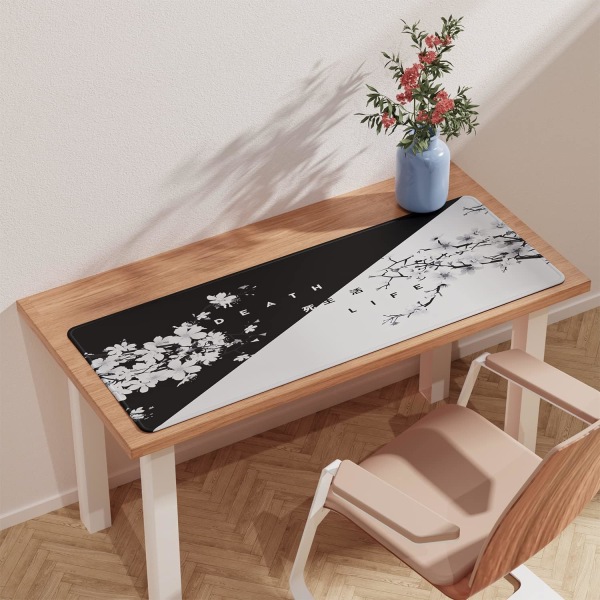 Svart og hvit japansk Cherry Tree Blosson musematte (31,5 × 11,8 × 0,12 tommer) Forlenget stor musematte Skrivebordspute, musematte med sydde kanter
