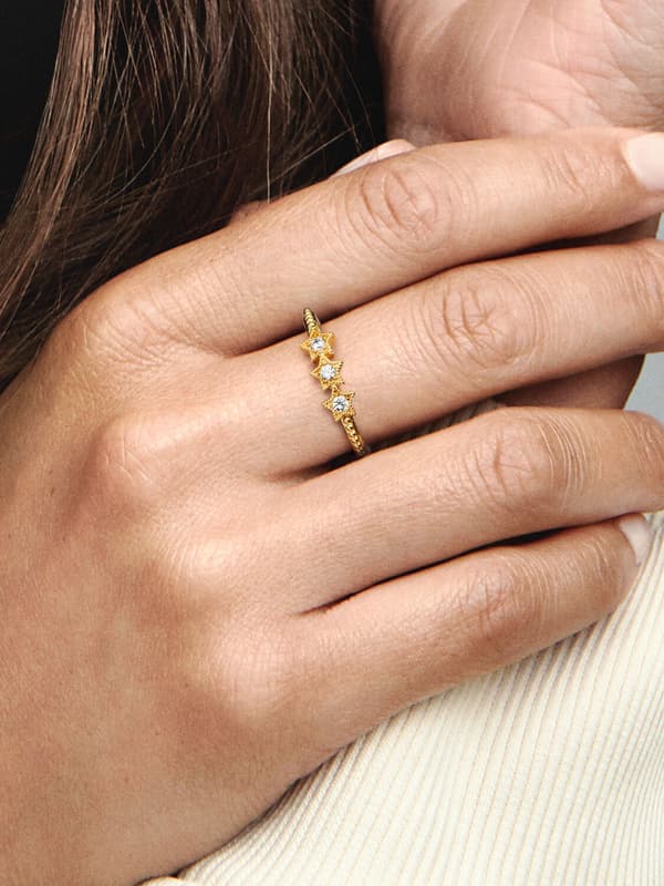 Pandora - Celestial Stars Ring - 14k guldbelægning Circumference: 52mm