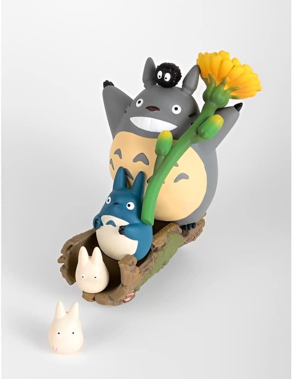 Min Nabo Totoro (Blomster og Totoro) Samleobjekt Figur for Stapling og Dekorasjon
