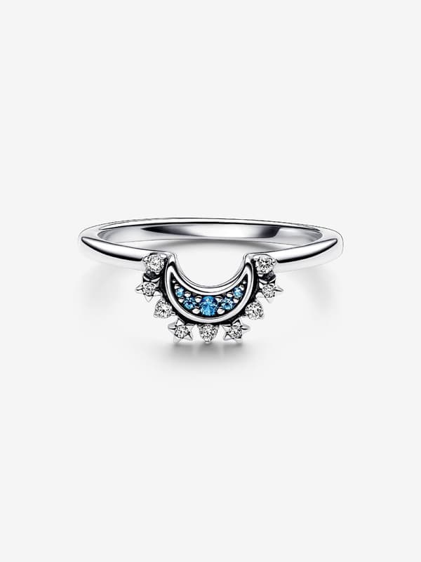 Pandora - Celestial Blue Sparkling Moon Ring - Sterling sølv Circumference: 58mm