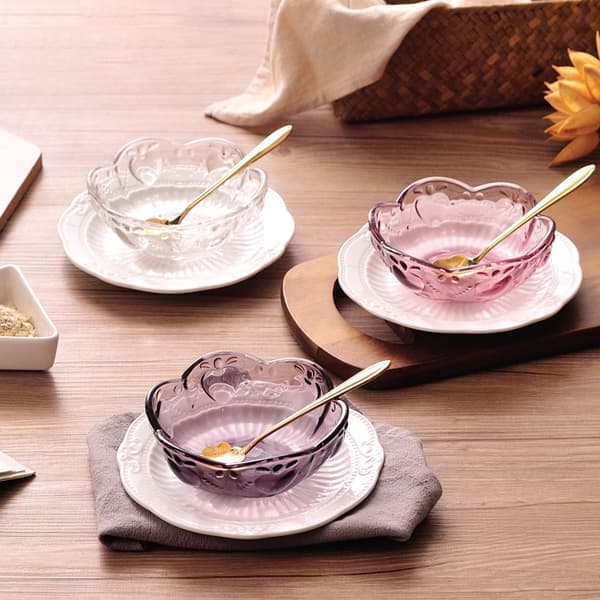 Perfekt present kristallglas kvalitet, blyfritt glas elegant servis, unikt hantverk för dyrbara ögonblick