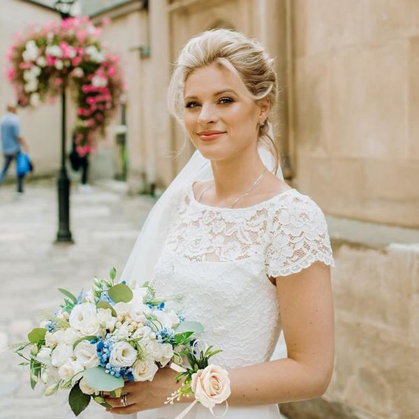 Håndledsblomster til bryllupper, blomsterhåndledsbuket sæt kunstig bryllupsrose brud håndledsblomster blomster buket til galla (Champagne)