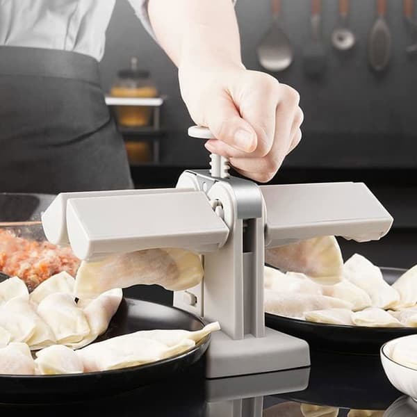 Automatisk dobbelthodet raviolimaskin for rask raviolilaging