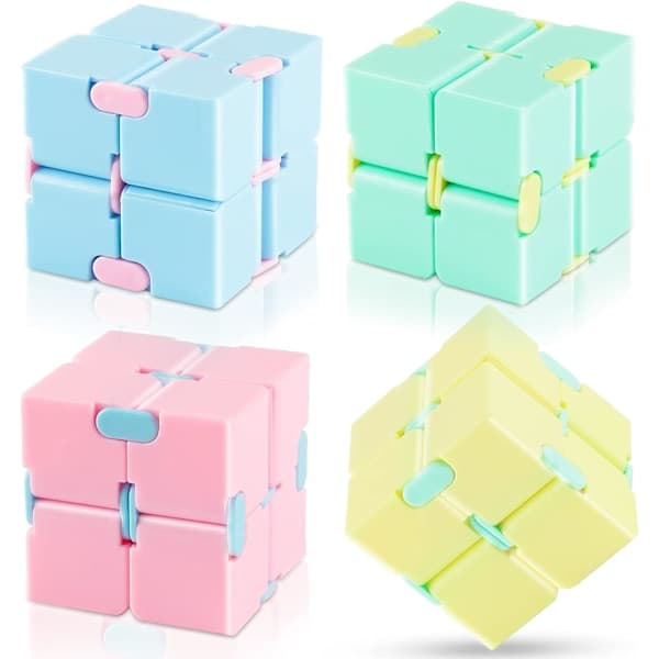 Rubik's terning (gul, grøn, pink og blå) sæt med fire